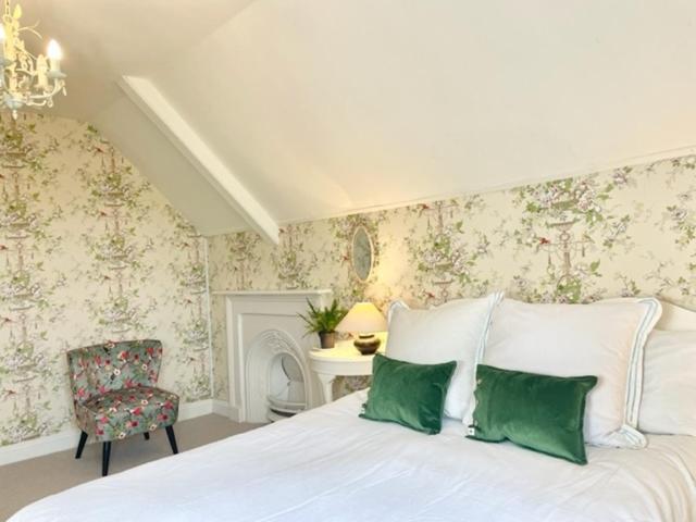 The Mount Somerton Retreat - Nr Bruton, Glastonbury, The Spectacular Wells Cathedral, Millfield School, Leonardo Helicopters, Yeovilton Esterno foto