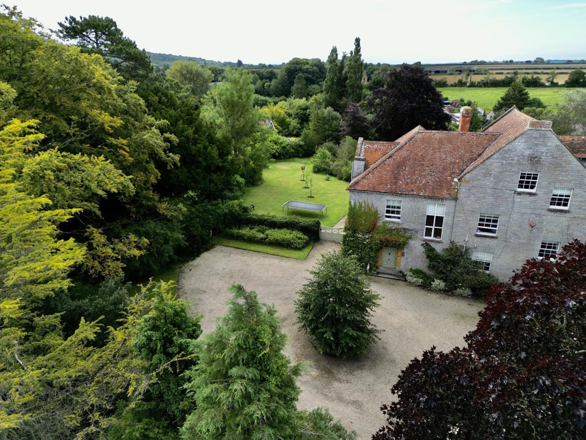 The Mount Somerton Retreat - Nr Bruton, Glastonbury, The Spectacular Wells Cathedral, Millfield School, Leonardo Helicopters, Yeovilton Esterno foto