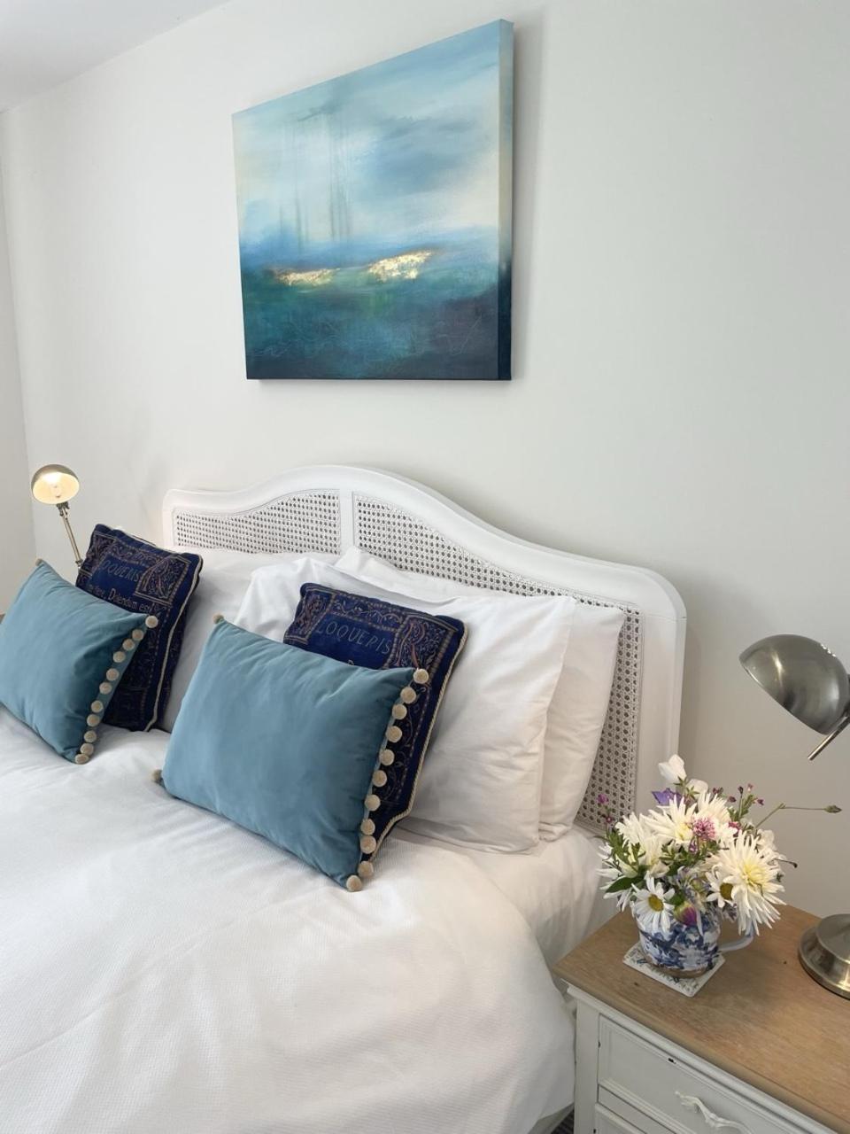 The Mount Somerton Retreat - Nr Bruton, Glastonbury, The Spectacular Wells Cathedral, Millfield School, Leonardo Helicopters, Yeovilton Esterno foto